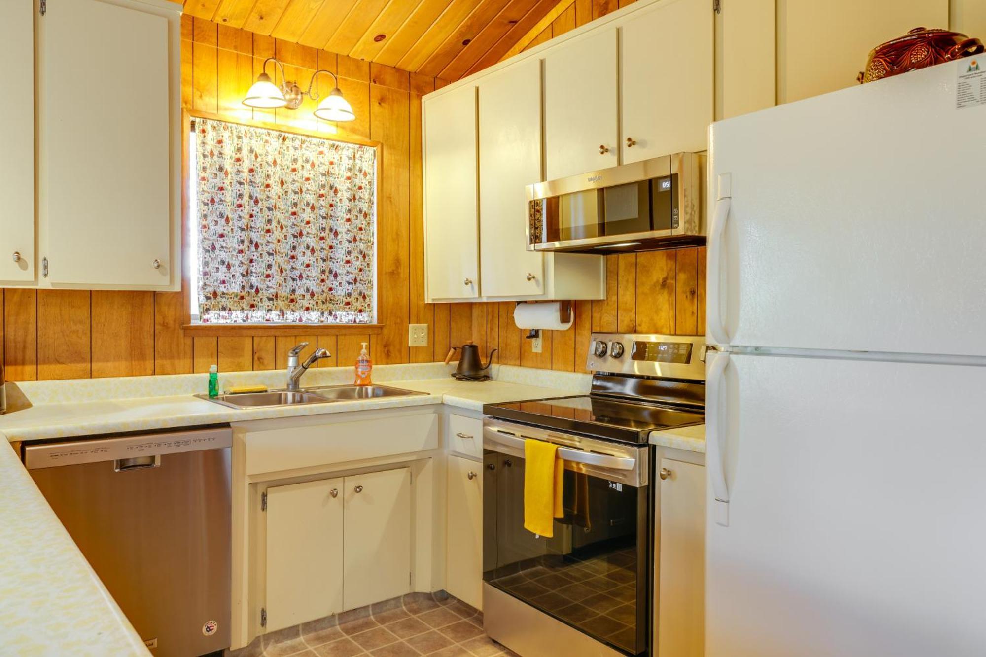 Serene Groveland Cabin Rental Near Yosemite! Экстерьер фото