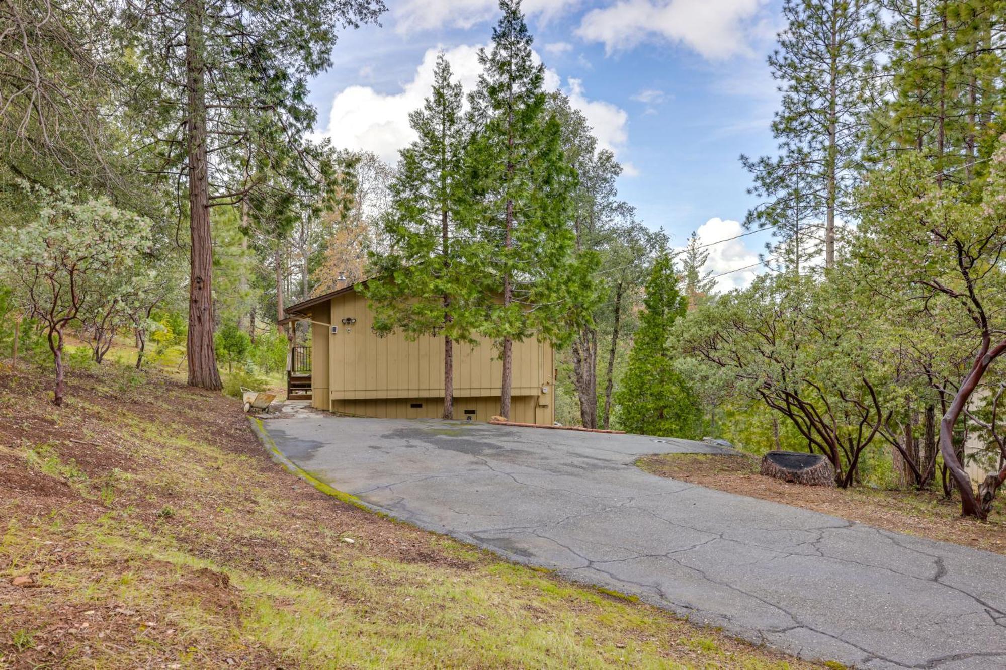 Serene Groveland Cabin Rental Near Yosemite! Экстерьер фото